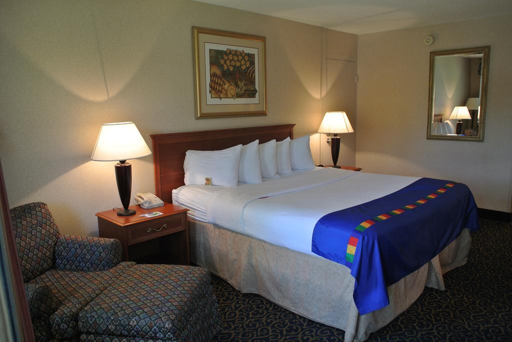 Park Inn By Radisson Harrisburg West Mechanicsburg Bilik gambar